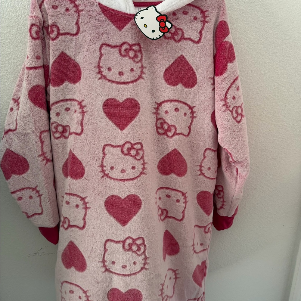 Hello Kitty Pink Heart Nightgown for woman